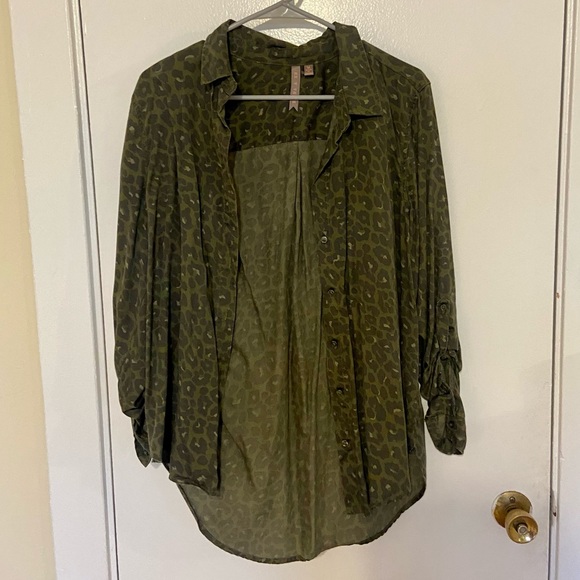 Olive Button down - Picture 3 of 5